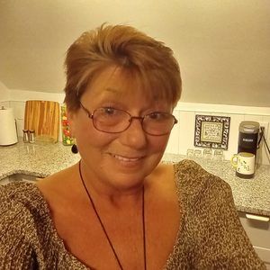 Meet your Posher, Ellen